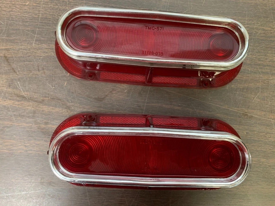 1961 PONTIAC CATALINA VENTURA TAIL LIGHT LENSES PAIR NEW REPRO  122 - Image 2 of 3
