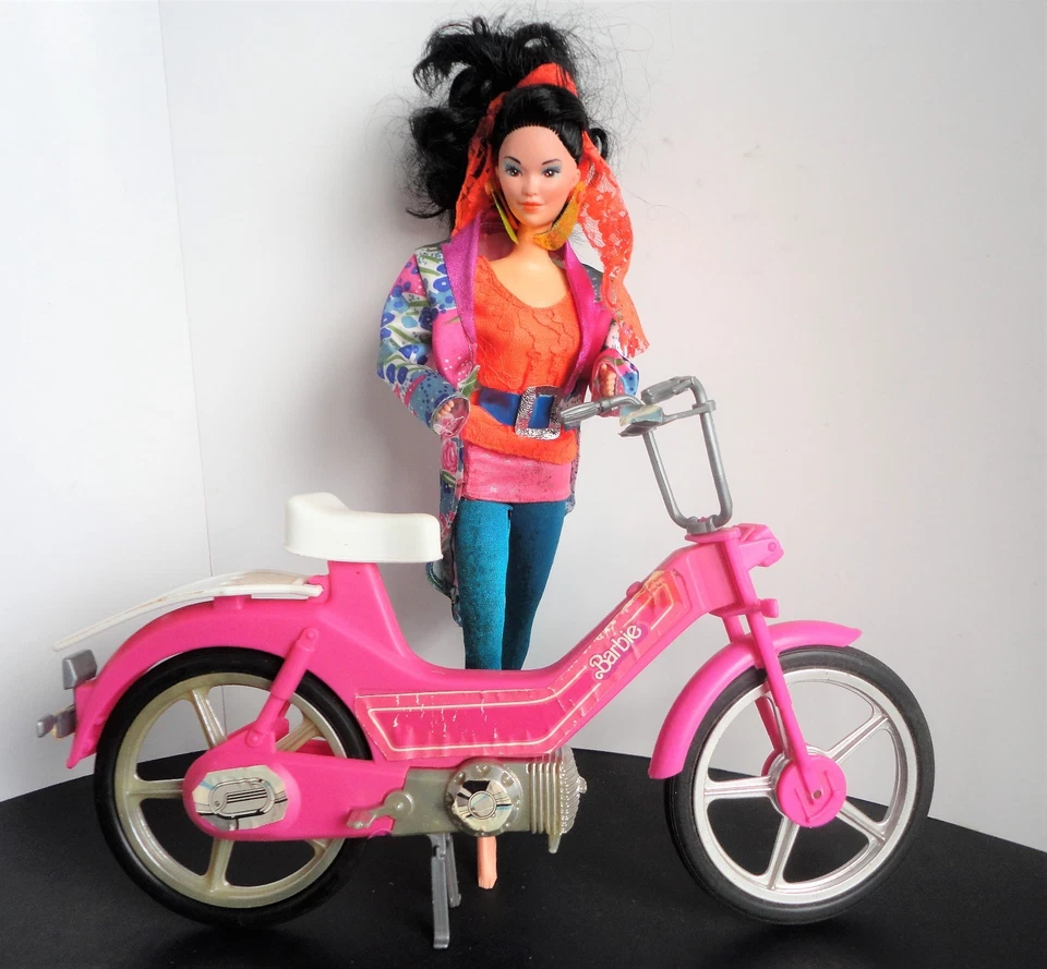 Barbie ciclomotor bicicleta / bicicleta con muñeca Barbie de 12" / vintage 1983 Foto 3 de 4