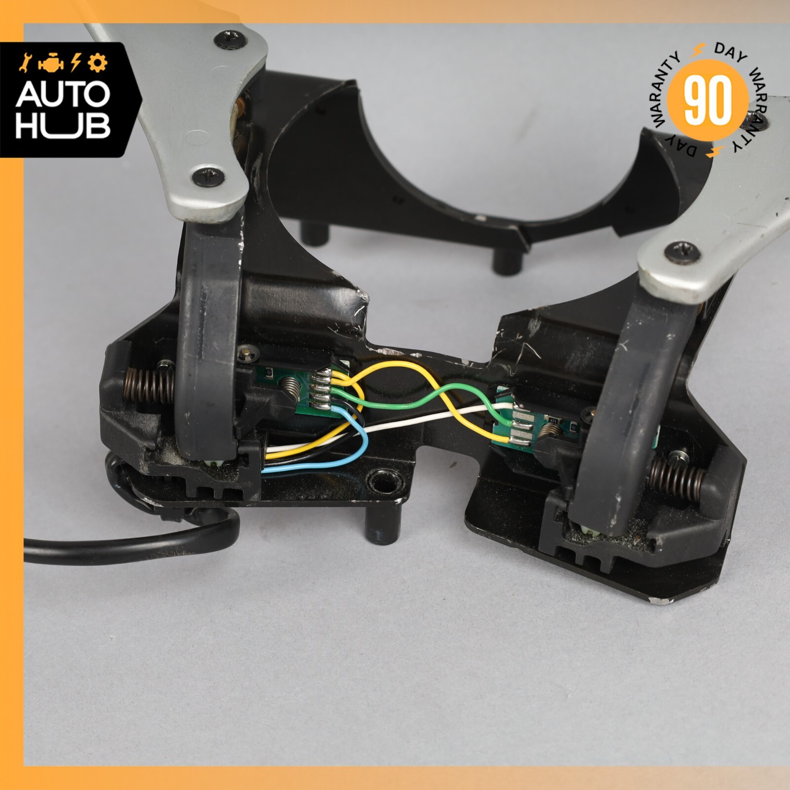 02-04 Maserati Coupe M138 4200 GT Steering Wheel Paddle Shifters Set 204134 OEM