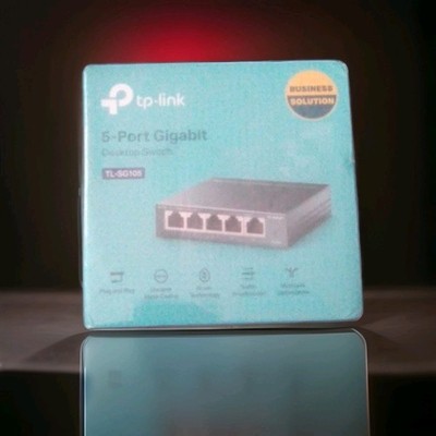 TP-LINK  (TL-SG-105) 5-Port Gigabit Desktop Switch