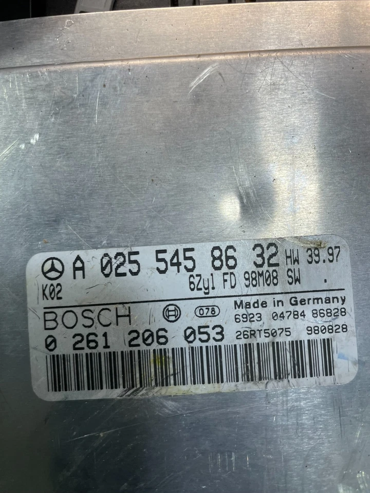 Computadora motor Mercedes Benz ML320 1998 2000 ECM a0255458632 t2657 DG Foto 4 de 4