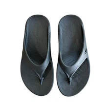 Oofos OOringinal Black Sandal Women’s Size 7