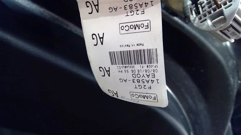 Ford Edge 2016 maletero escotilla puerta trasera cubierta negra Foto 4 de 4