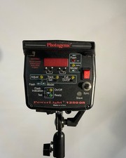 Photogenic Powerlight 1250DR  Digital   w/ Power Cord