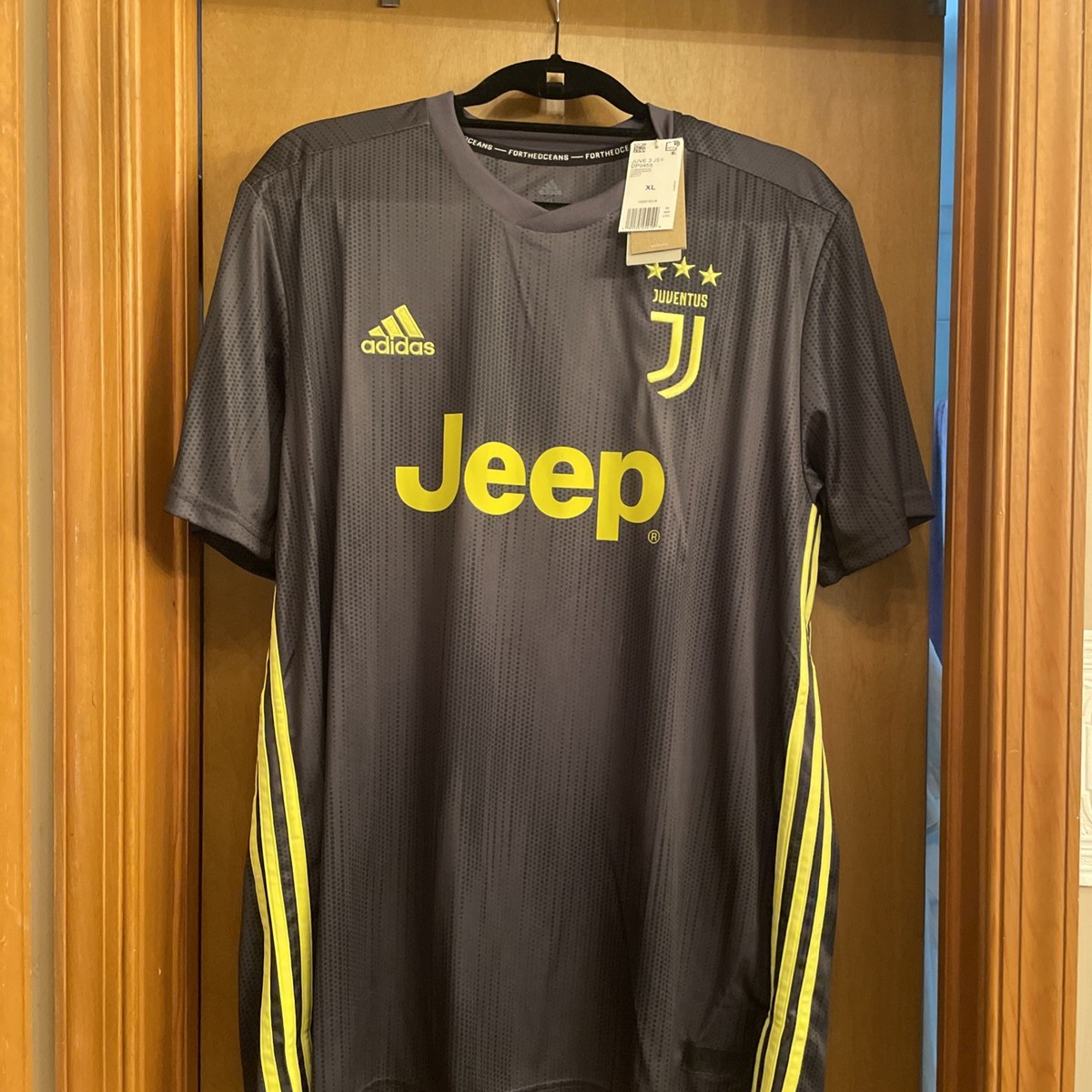 Adidas Juventus Third Jersey DP0455 NWT Size Xl