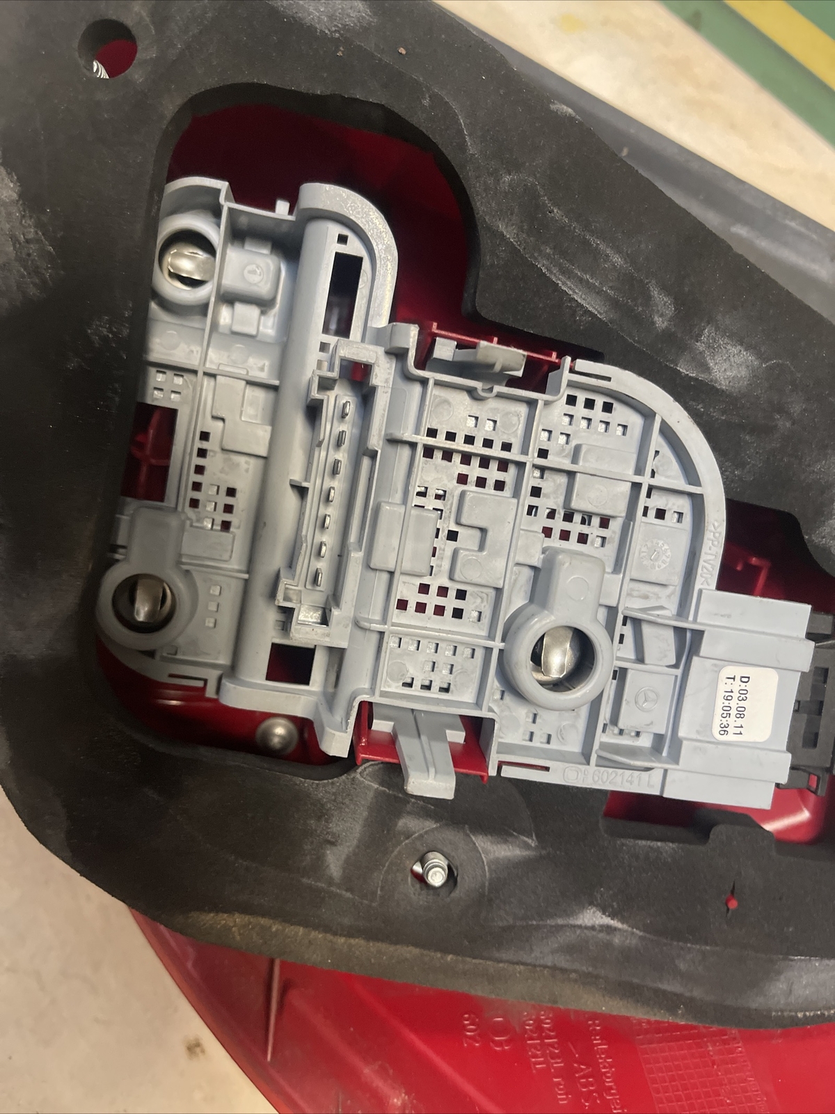 MERCEDES BENZ CCLASS W204 ESTATE REAR CORNER LIGHT LEFT SIDE