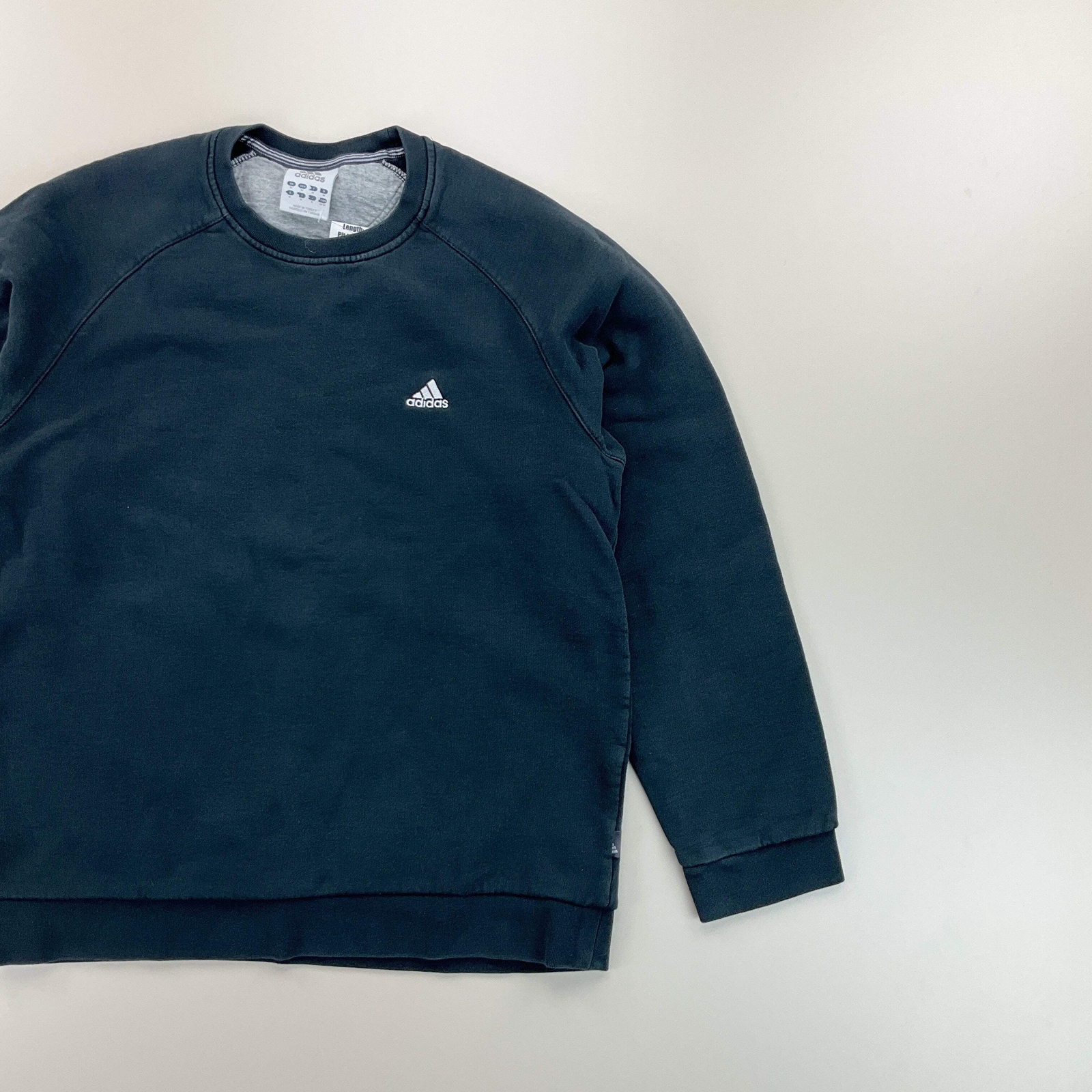 Adidas Basic 2000s Pullover Navy Sweatshirt - Med… - image 2