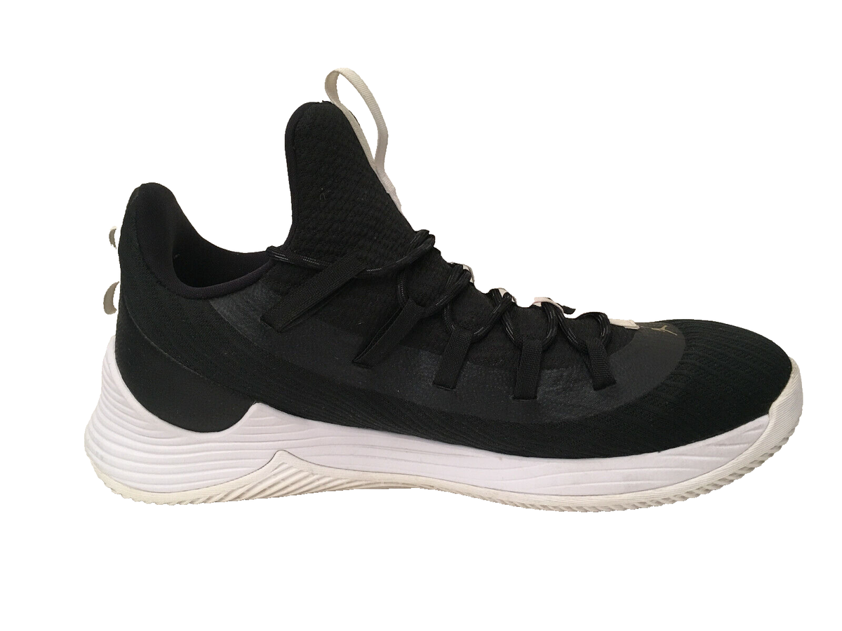 Nike AH8110-021 Men's Black/White Jordan Ultra Fly 2 Low Nike AH8110-021 Men's Black/White Jordan Ultra Fly 2 Low