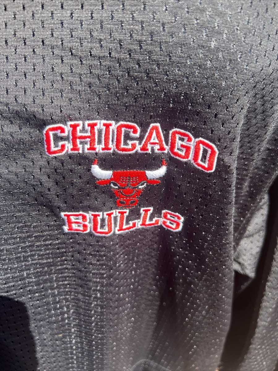 x*5様 NBA Champion CHICAGO BULLS WARMUP S x*5様 NBA Champion CHICAGO BULLS WARMUP S vtg nba champion