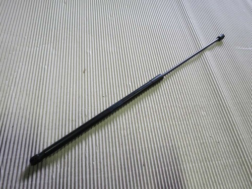 Original VW Golf 6 5K Gasdruckfeder Motorhaube A27437 5k0823359d