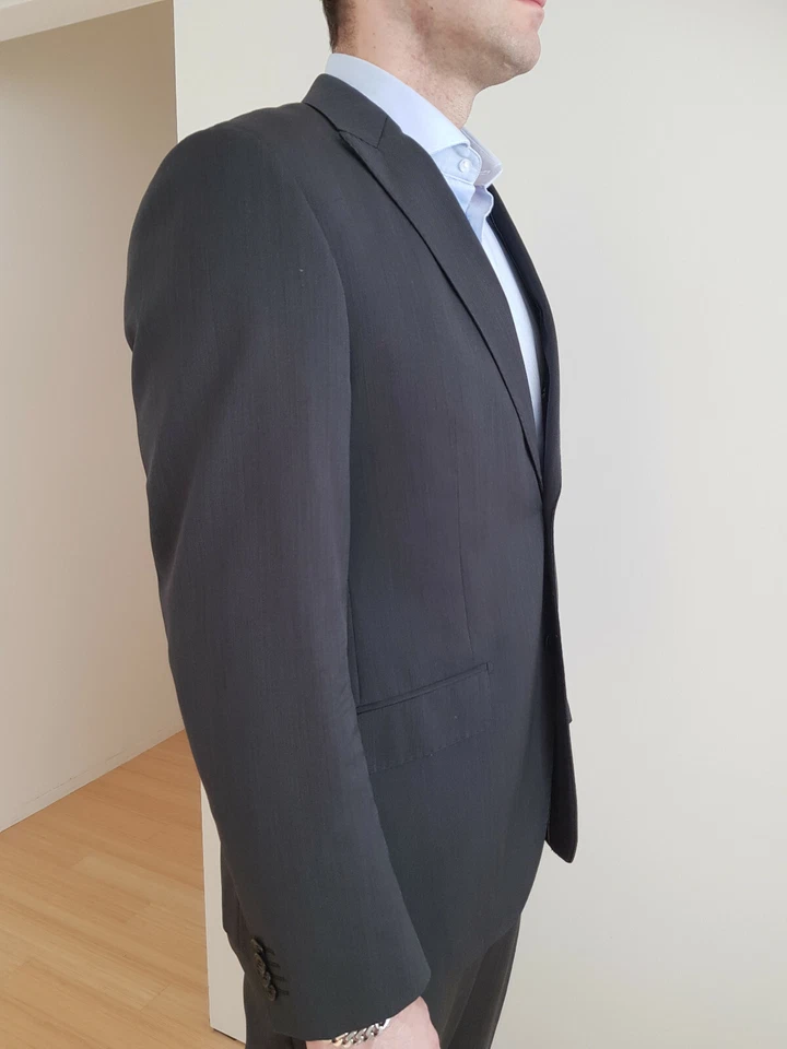 Thierry Mugler - Costume gris foncée Costume - Taille 54  défauts sur pantalon.. - Photo 4/4