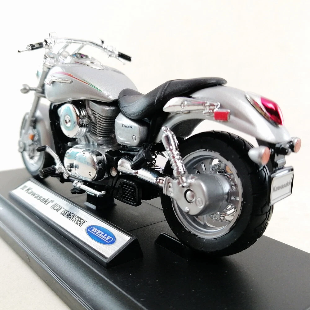 2002 Kawasaki VULCAN 1500 MEAN STREAK DieCast Motorcycle Model 1