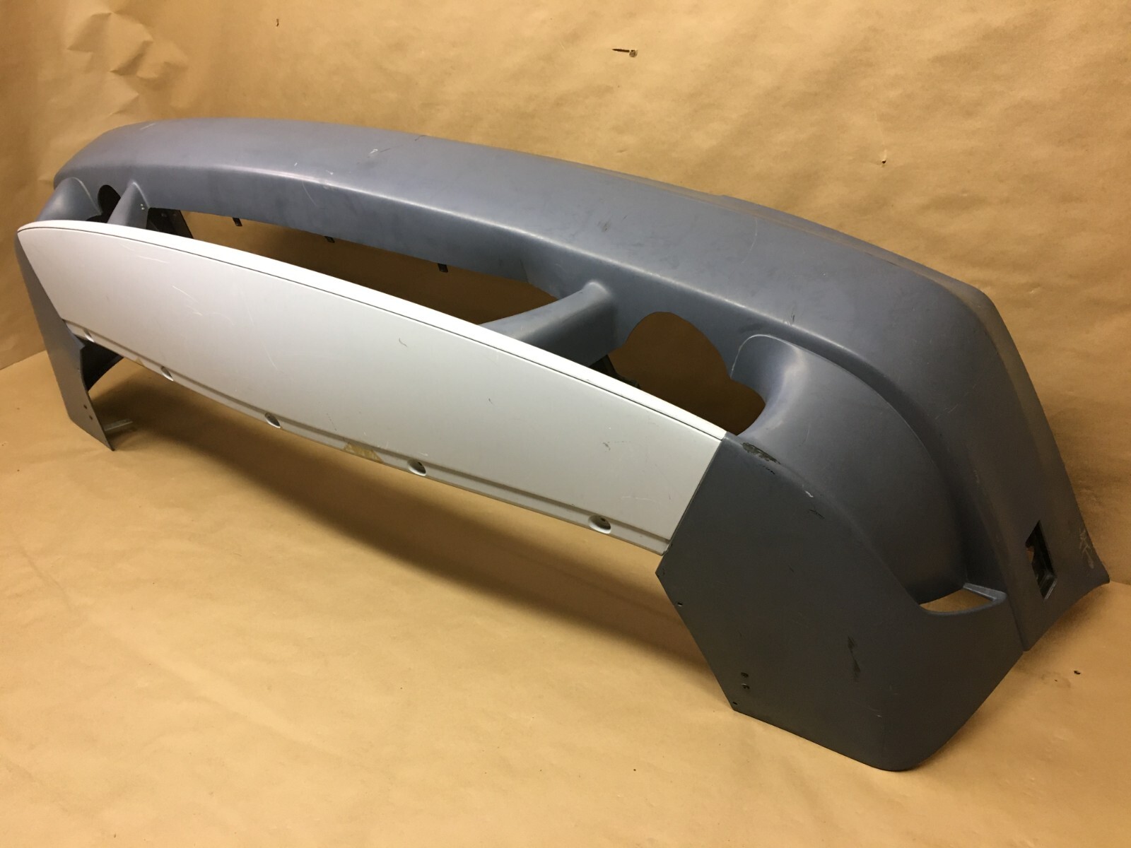 2005 2006 05 06 MASERATI GRANSPORT Coupe Rear Bumper Cover OEM 68330300