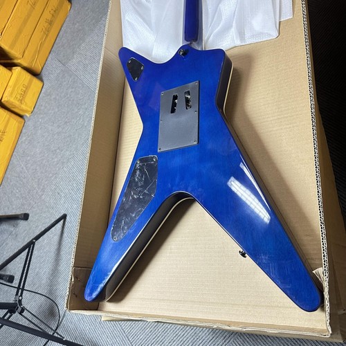 Prevendita Nuova Chitarra Elettrica Blu Washburn Darrell Signature Model FR Bridge - Foto 16 di 19
