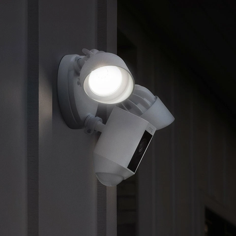 NEW 2022 Ring Floodlight Plus WIRED Camera Motion Activated HD Security Camera - Image 4 of 4