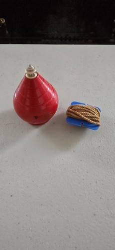 Duncan Cyclone Spin Top Vintage 1960’s Red Wooden Tornado - Bild 1 von 3