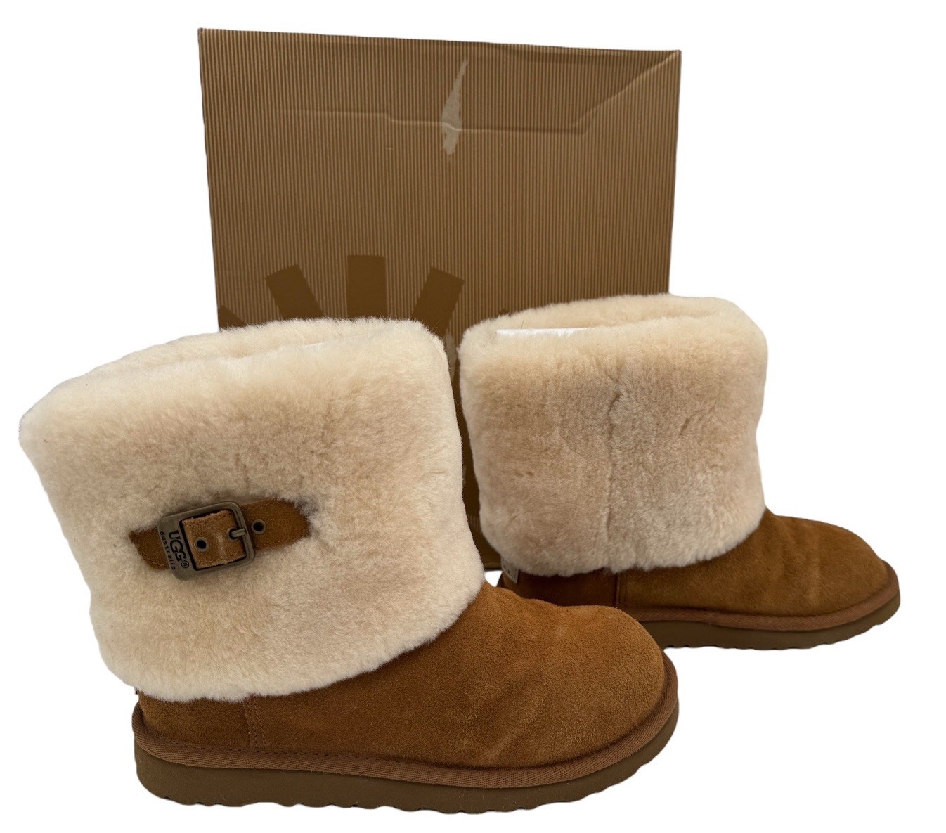 Women’s UGG Ellee Suede Shearling Cuff Boots in Chestnut Size 4 New