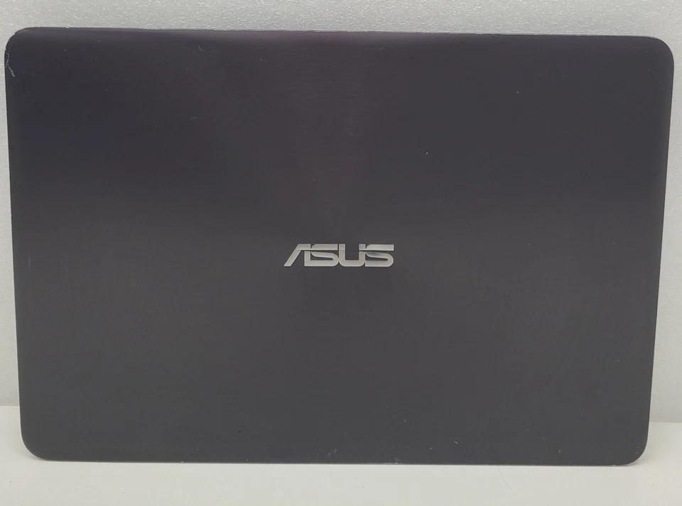 Portátil ASUS ZenBook UX305F 13,3" Intel M-5 Y10c 8 GB Ram SIN HD/OS (FL) Foto 3 de 4