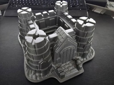 NORDIC WARE Bundt - Backform Castle / Burg *WIE NEU*