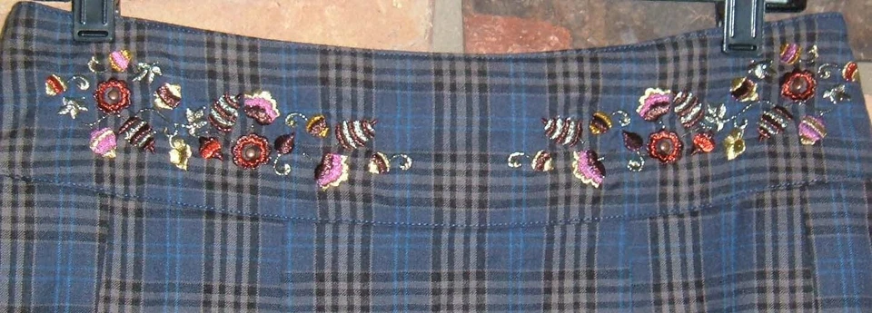 Маслянистая вышитая синяя клетчатая плиссированная шерстяная юбка с подкладкой 38 6 8 новая без ценников РЕДКАЯ!! - Изображение 4 из 4