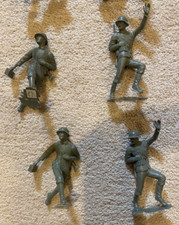 MARX Plastic German and American Soldiers WWII Figures 6"