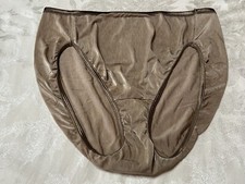 Vtg VANITY FAIR 13808 My Favorite Pants Illumination Hi-Cut 9 Beige Panties 269