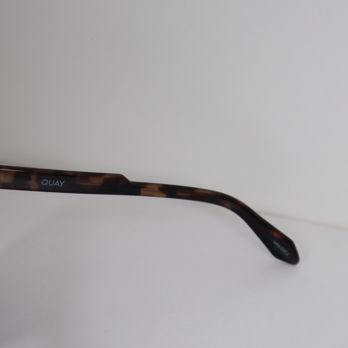 Quay Australia HARDWIRE POLARIZED 126 Tortoise/Smoke Unisex  display picture 3