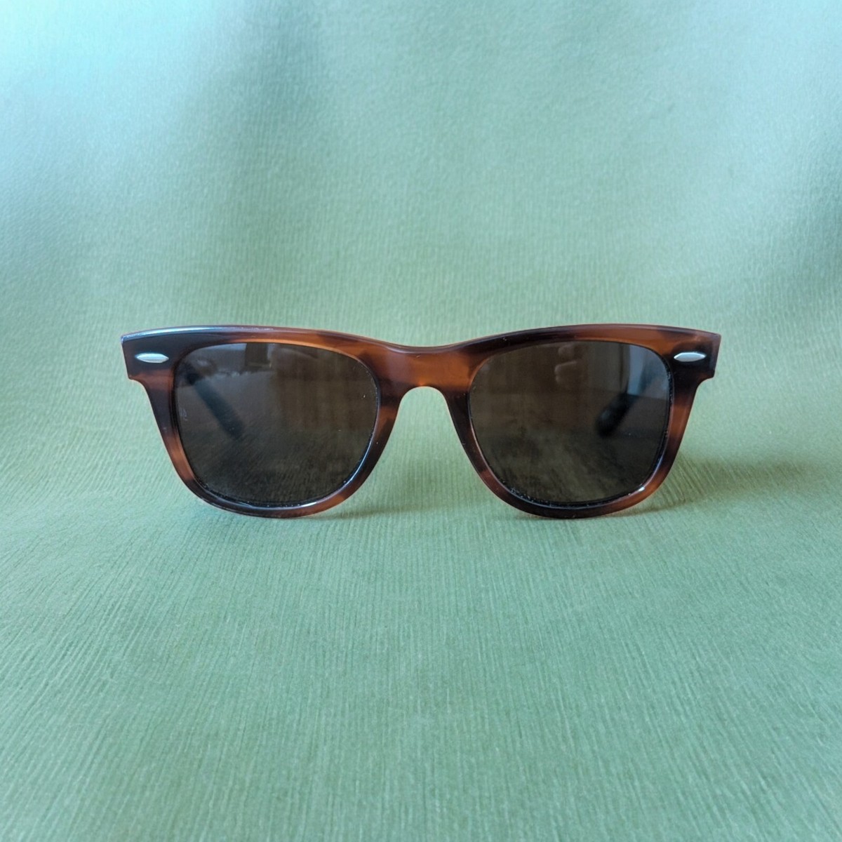 VINTAGE RAY BAN B&L W0949 BROWN WAYFARER SUNGLASSES MADE IN VINTAGE RAY BAN B&L W0949 BROWN WAYFARER SUNGLASSES MADE IN