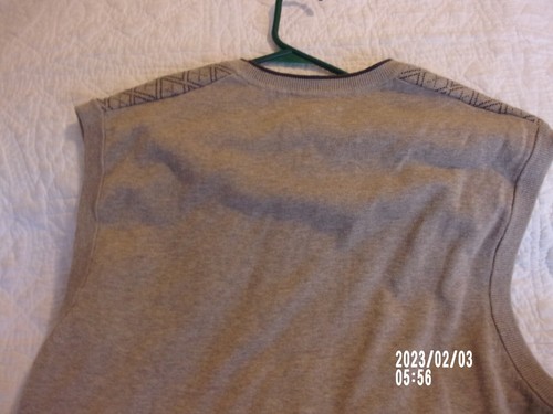 Chaleco Greg Norman para hombre X-Grande sin mangas beige bronceado suéter cuello en V algodón - Imagen 3 de 3
