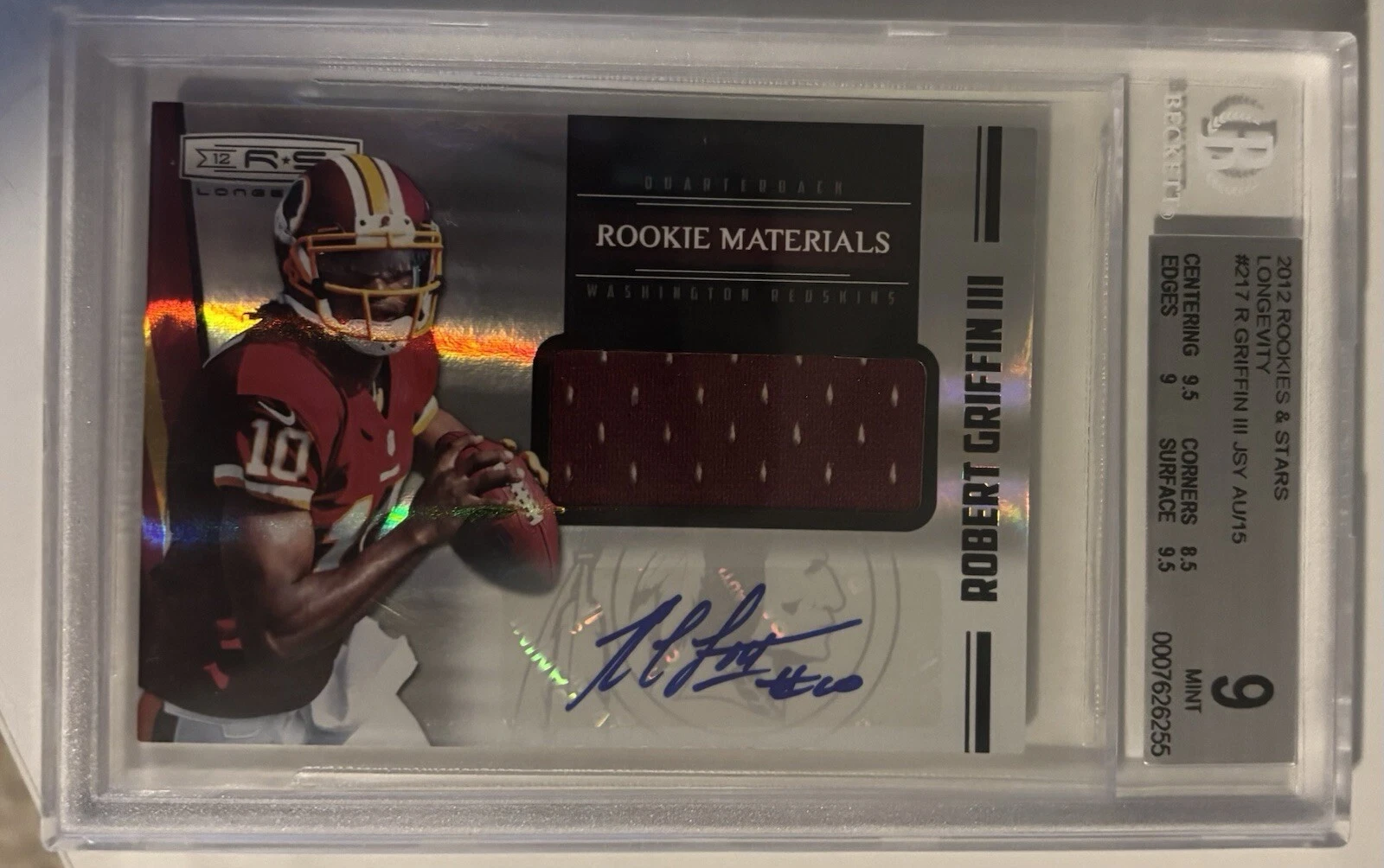 Robert Griffin III Panini Rookies & Stars Longevity Freshman Orientation Jersey #33 Base