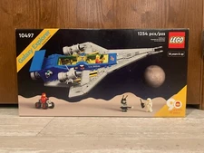 LEGO Icons: Galaxy Explorer (10497)