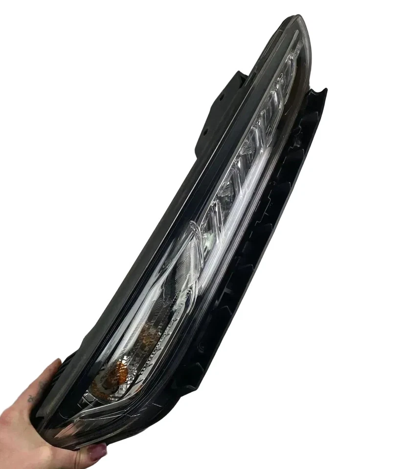 Original Hyundai LED Tagfahrlicht Frontblinker rechts Kona OS 92208-J9000 - Bild 3 von 4