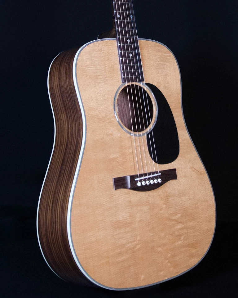 Eastman PCH2D, Tampo de abeto Sitka sólido de cura térmica, parte traseira de pau-rosa laminado e - Imagem 4 de 4