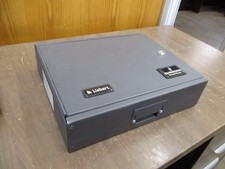 Emerson Liebert Network Switch VNSA8 Rev. 4 8-Port No Key Used