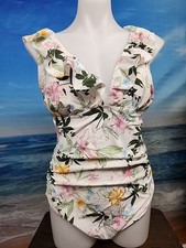 NWT Cupshe One Piece Swimsuit Extra Large White Color Pink Yellow Floral Ruffle