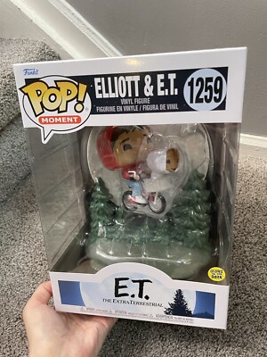 Funko POP! Deluxe Movie Moments Elliot & ET Glow in Dark 1259 NEW