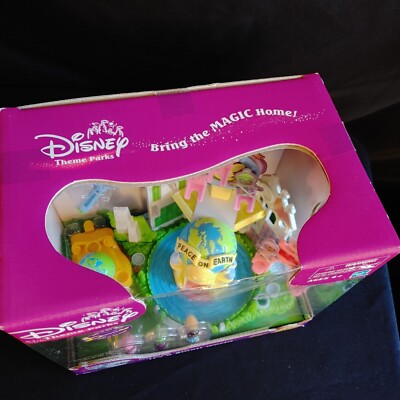 Disney Parks Keys to The Kingdom Hasbro It's a Small World Playset