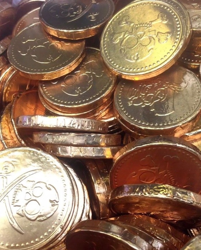 GOLD COINS CHOCOLATE FOILED TREASURE * VEGAS CASINO CHIPS * CHOCOLATE