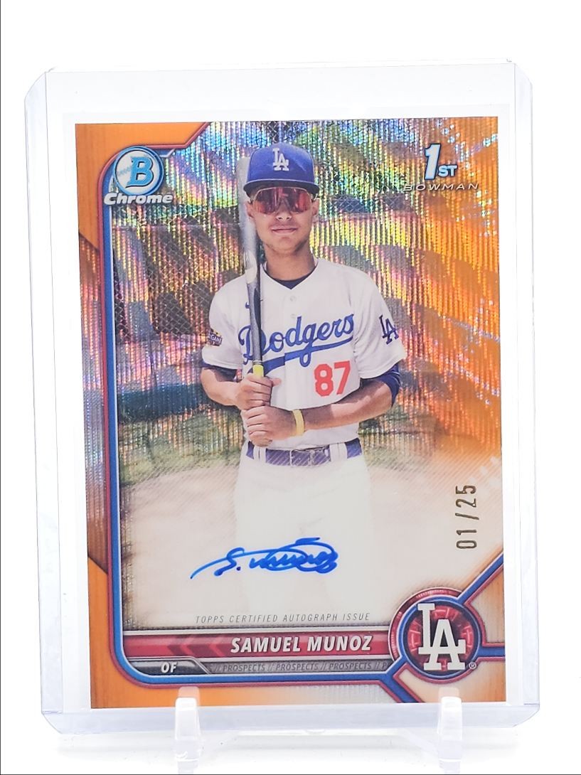 SAMUEL MUNOZ 2022 BOWMAN CHROME 1ST ORANGE WAVE REFRACTOR AUTO 01/25 Q6438