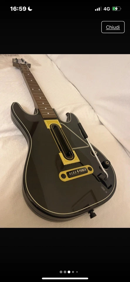 Guitar Hero Live per Sony PlayStation 4 completo USB dongle chitarra scatola PS4 - Immagine 4 di 4