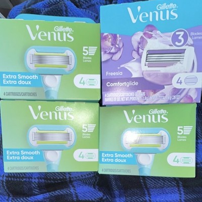 Gillette Venus Extra Smooth & Comfortglide Freesia Women's Razor Refills 4 Pack