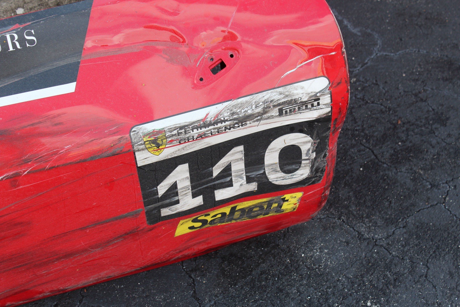Ferrari  296 Gts  2 Doors Plus Fender