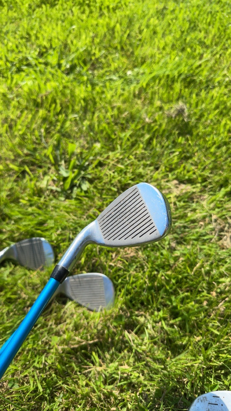 ⛳ MacGregor VT-12 Right-Handed Junior Golf Set (Ages 9–12) – Great Condition