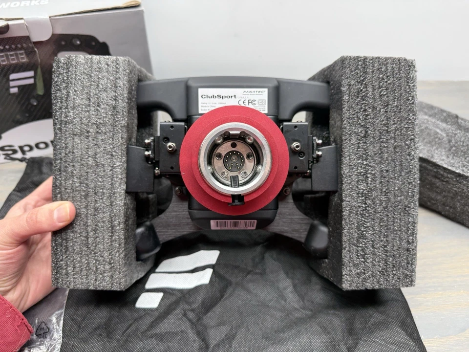 Fanatec ClubSport Formula Carbon Steering Wheel Brand New Open Box! - Image 3 of 4