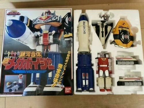 Bandai Power Rangers in Space Megaranger DX Mega voyager Megazord 