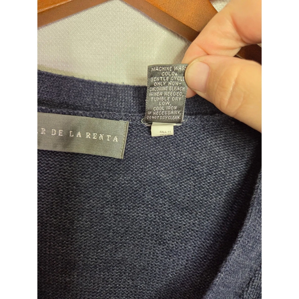 Cárdigan Suéter XL Oscar de la Renta Para Hombres Azul Marino Botón Delantero Cuello en V Foto 4 de 4