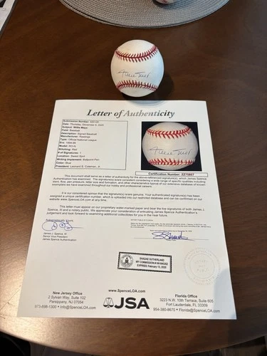 Willie Mays Signed Baseball W/ JSA Letter Of Authentication HOFer