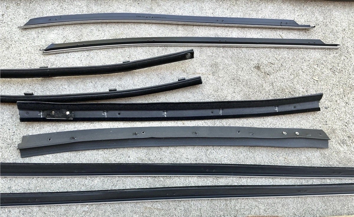 Repops 8-Piece Door Window Felt & Fuzzies Rubber Seal Kit For 1971-1974 Eldorado Convertible