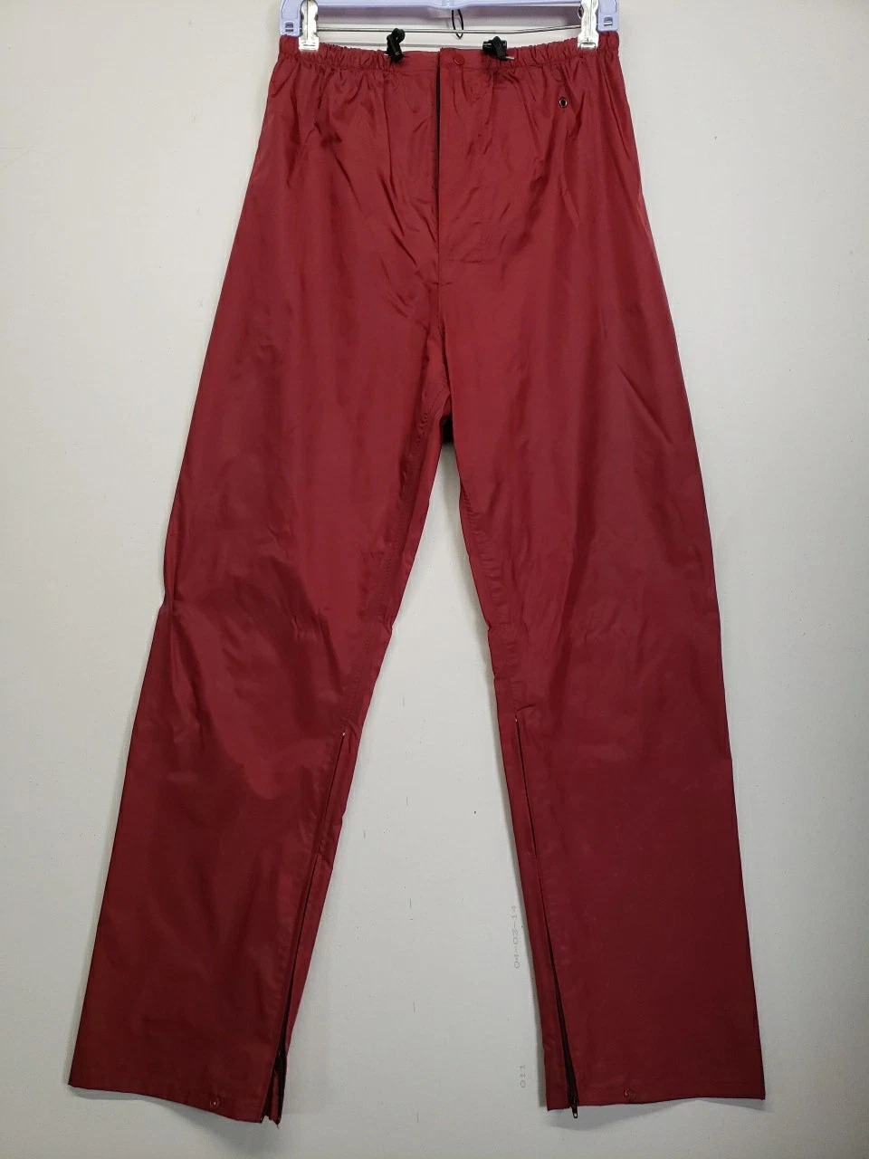 Vintage Bass Pro Gore Tex Rain 100% Nylon Waterproof Windbreaker Pants Maroon M