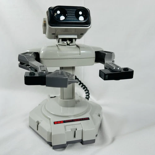 Nintendo NES R.O.B. Rob Robotic Operating Buddy Robot NES-012 TESTED MOVES VIDEO